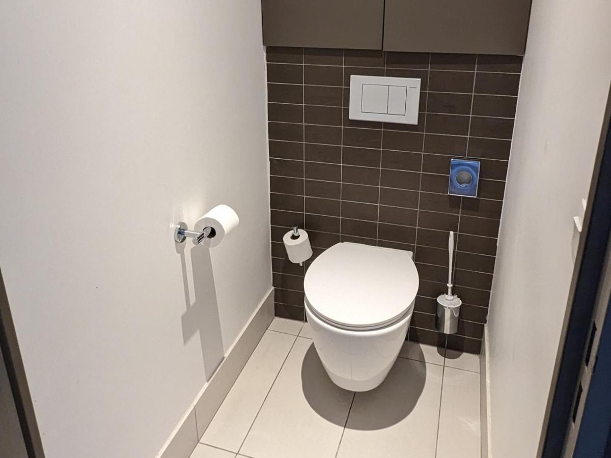 Disneyland Deluxe Flat, Outside Pool, Climatisation, 1 Min To Disney Parks Serris Exterior foto