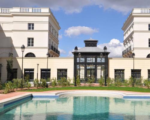 Disneyland Deluxe Flat, Outside Pool, Climatisation, 1 Min To Disney Parks Serris Exterior foto