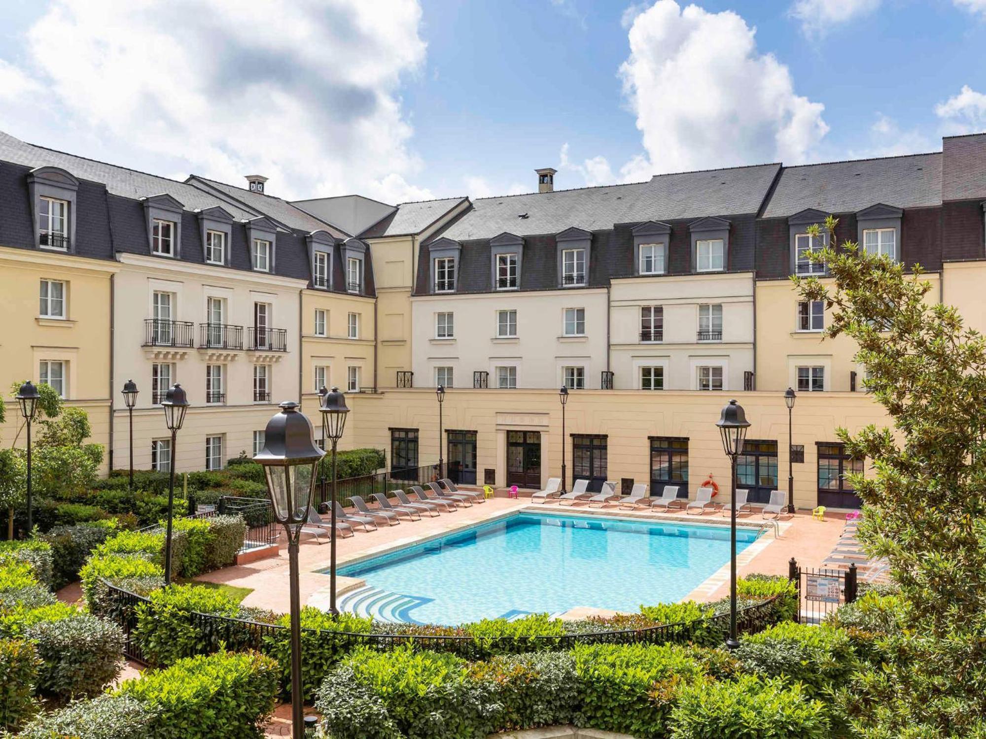 Disneyland Deluxe Flat, Outside Pool, Climatisation, 1 Min To Disney Parks Serris Exterior foto